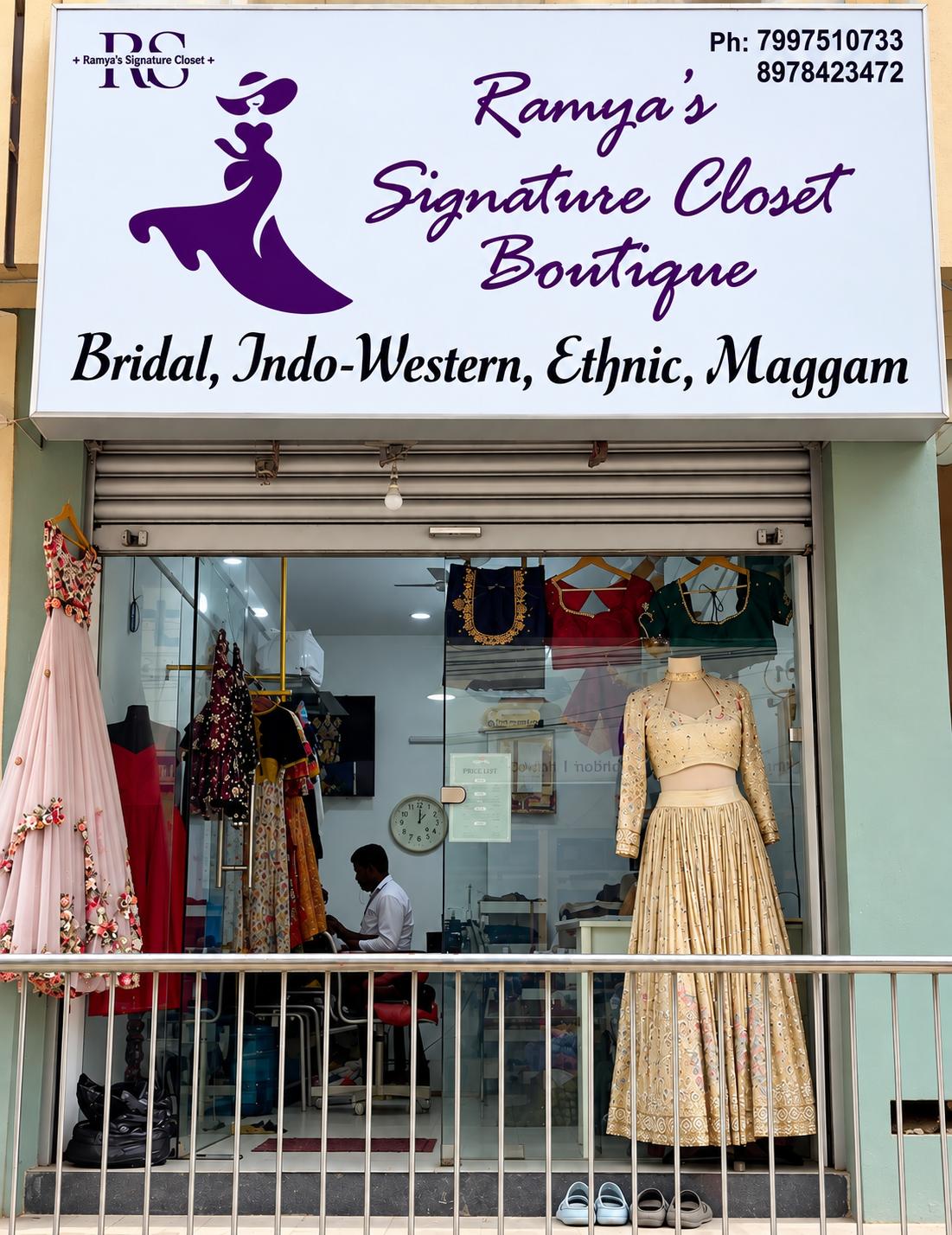 Ramya’s Signature Closet Boutique Logo